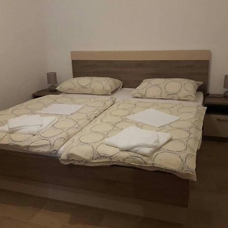 Apartman Jercic Διαμέρισμα Dugi Rat Εξωτερικό φωτογραφία