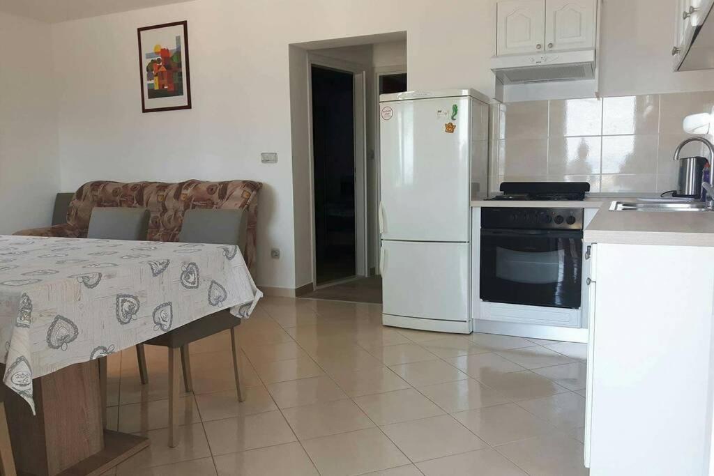 Apartman Jercic Διαμέρισμα Dugi Rat Εξωτερικό φωτογραφία